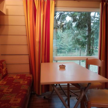 奥尔西瓦勒 Camping De Flechat酒店 外观 照片